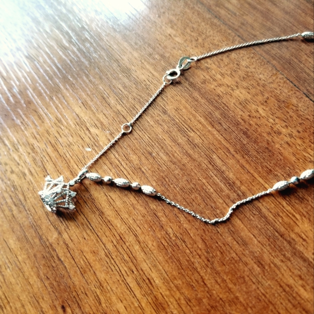 Silver crown anklet with diamonds